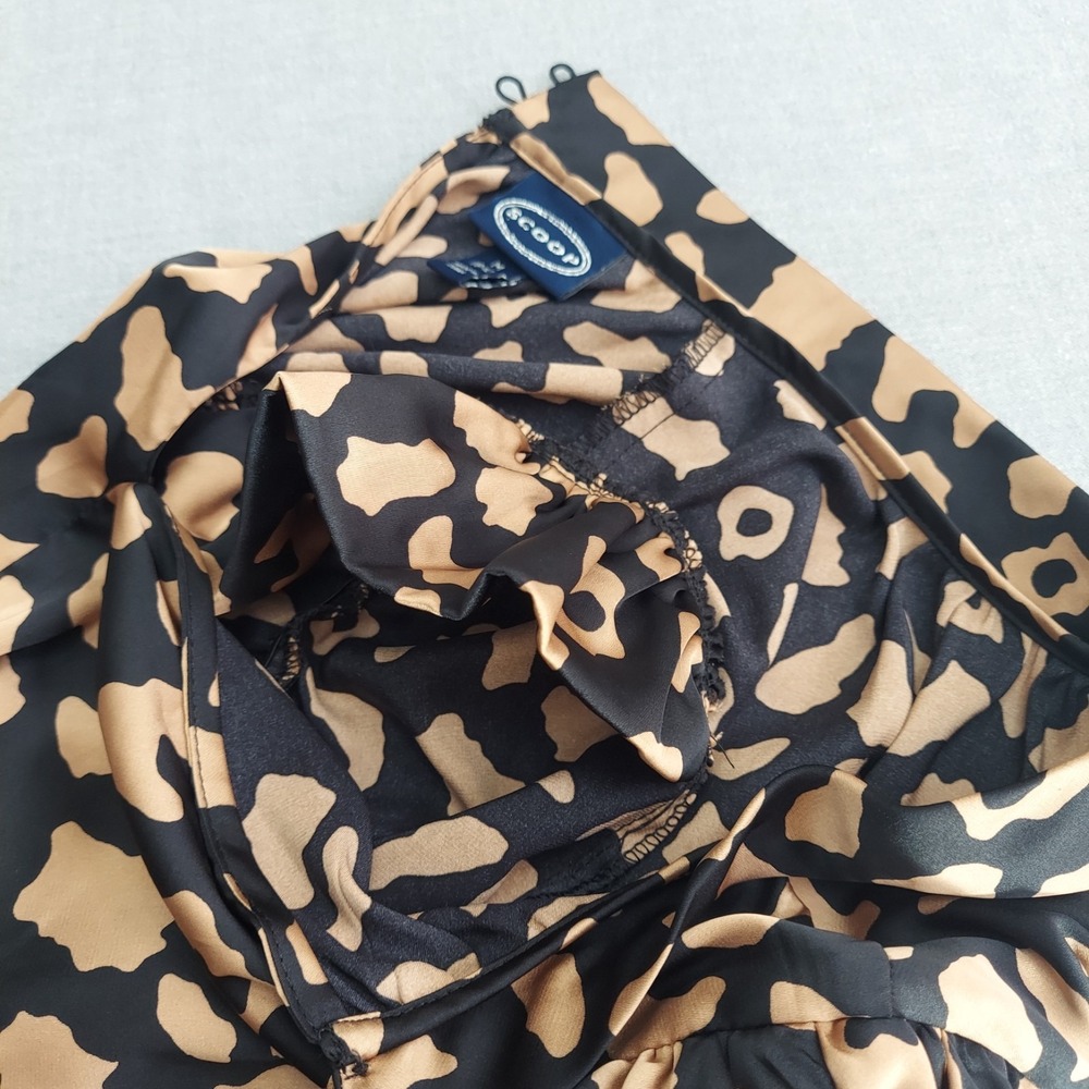 Womens M Animal Print Blouse Mock Neck Ruched‎ Sleeve Top Structured Office Chic - Picture 11 of 16
